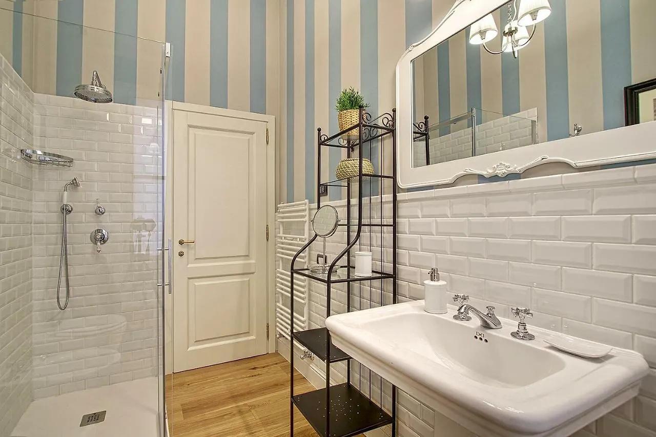 Art Apartment Campidoglio Florença Itália
